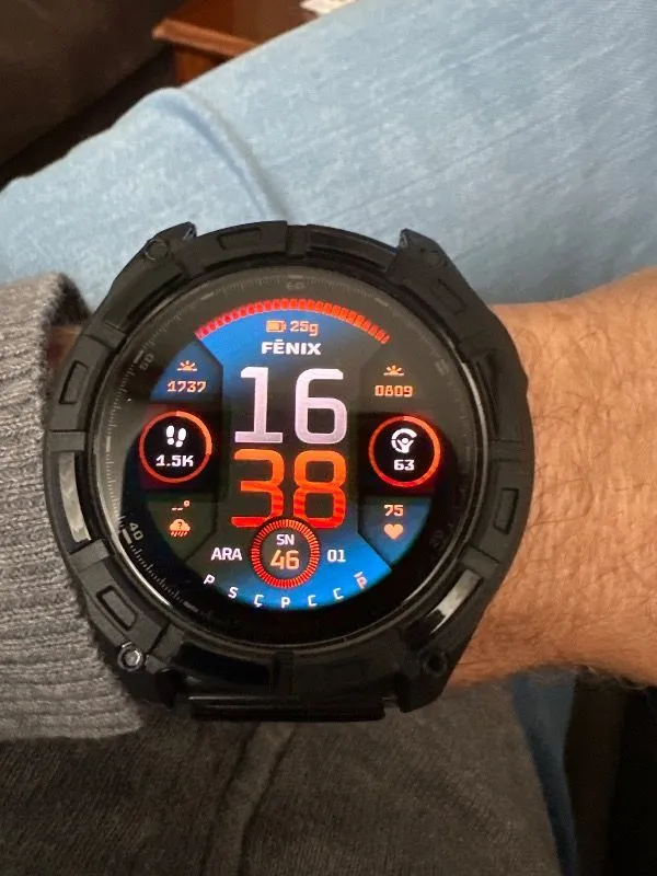 Garmin Fenix 8 – 51MM Amoled Sapphire Karbon Gri Dlc, Siyah/gri Silikon Kayışlı
