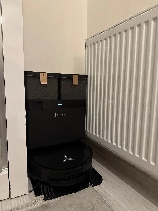 Ecovacs Deebot X8 Pro Omni Siyah Robot Süpürge ve Paspas 18000 Pa Emiş Gücü