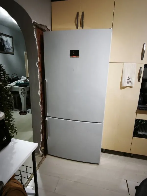 Bosch KGN86CWE0N Çift Kapılı 631 Lt E Enerji Sınıfı No-Frost Buzdolabı