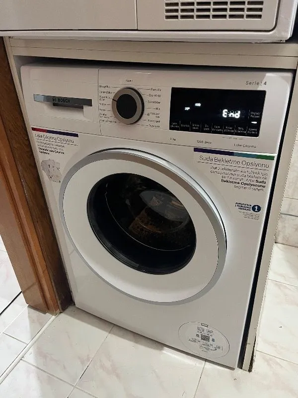 Bosch WGA242X3TR Serie 4 Çamaşır Makinesi 9 kg maks. 1200 dev./dak.