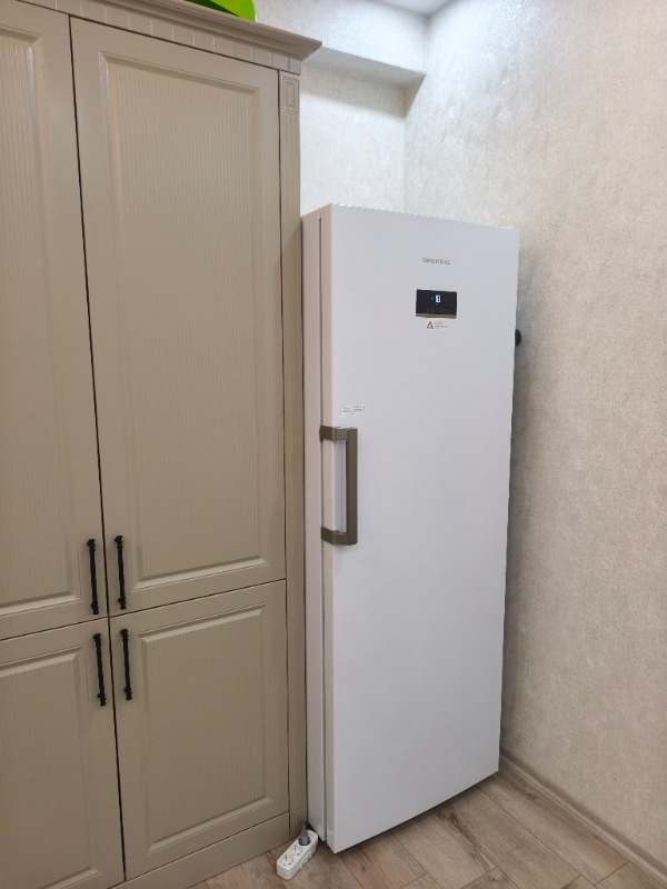 Grundig GFNE 8440 Çekmeceli Derin Dondurucu 404 lt E Enerji Sınıfı No Frost Teknolojisi