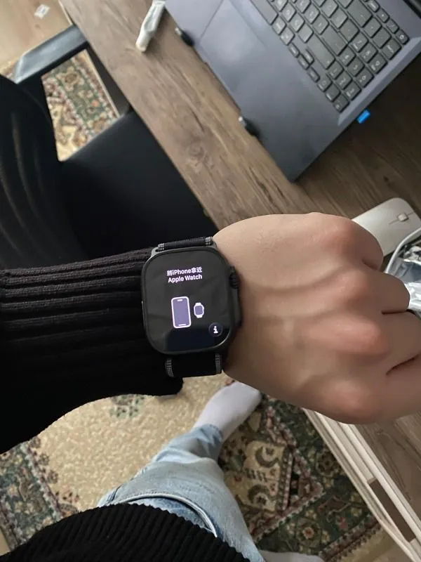 Apple Watch Ultra 3 Gps + Cellular, 49 mm Siyah Titanyum Kasa ve Siyah/kömür Trail loop – S/m