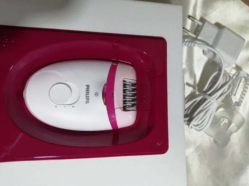 Philips BRE255/05 Satinelle Essential Kablolu Kompakt Epilatör Yıkanabilir Başlık ve 3 Hız Ayarıyla