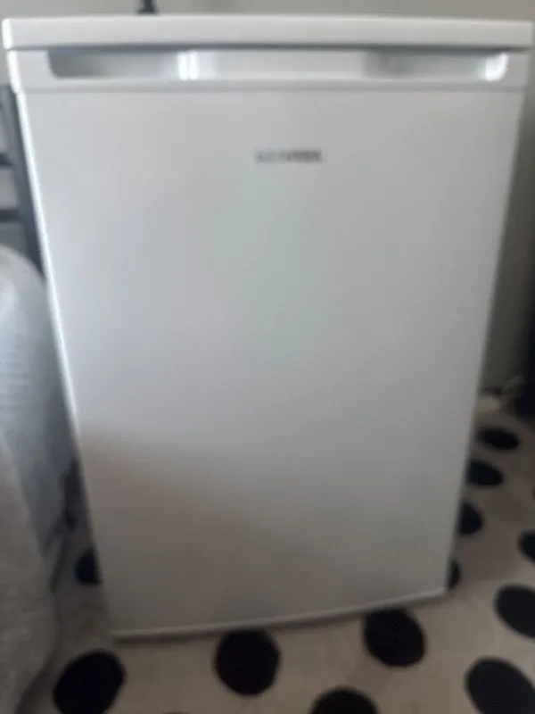 Kumtel 3 Çekmeceli Dikey Derin Dondurucu 88L HFR-100