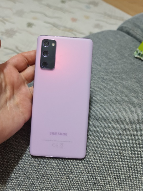 Samsung Galaxy S20 FE