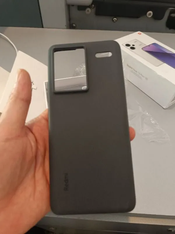Xiaomi Redmi Note 13 Pro Plus