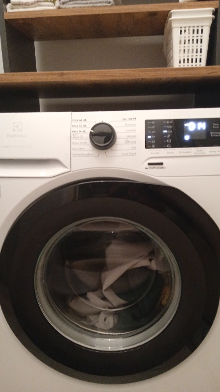 Electrolux EWZF541BT 10 kg 1400 Devir TimeCare 14/30/60 dk Hızlı Yıkama Buharlı Anti Alerji Programlı Inverter Çamaşır Makinesi