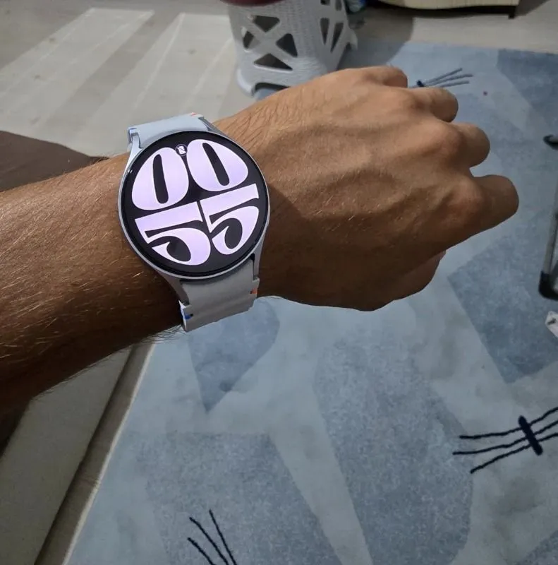 Samsung Galaxy Watch7 44MM Haki Akıllı Saat SM-L310NZGATUR Sesli Görüşme ve Kalp Ritmi Takibi Özellikleri