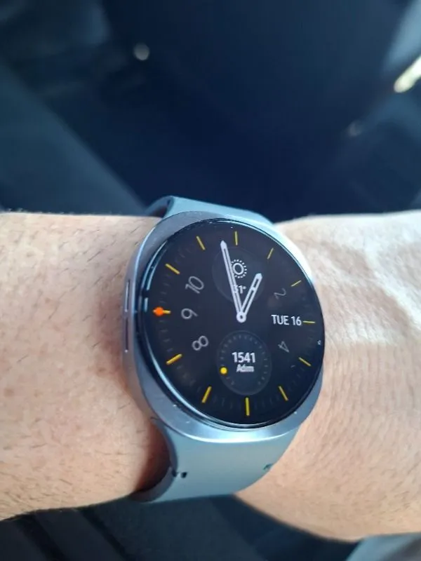 Samsung Galaxy Watch8 Small SM-L320NDAATUR / 40MM