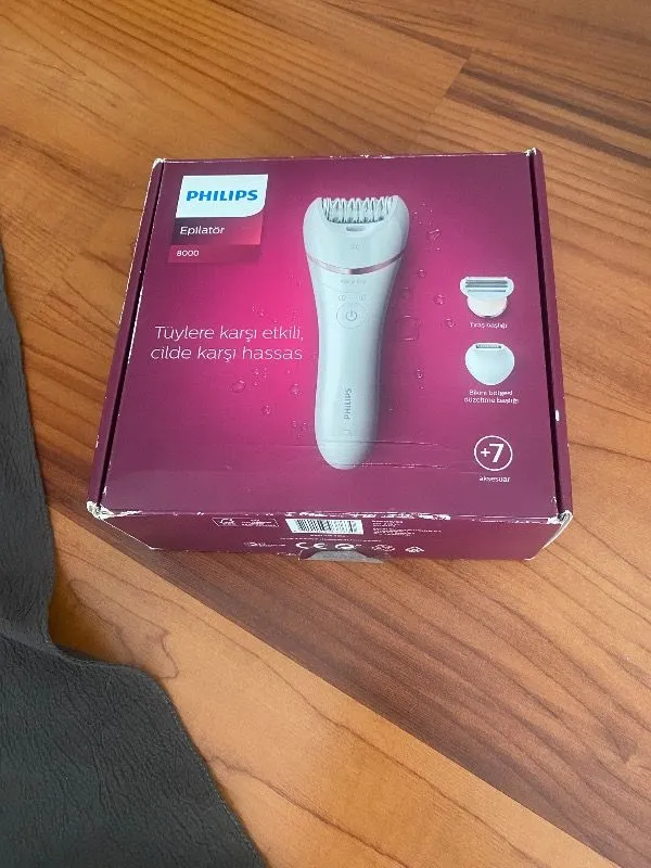 Philips BRE720/05 Epilatör (Yüz+Koltuk alti+Bikini Bölgesi+Bacak)Islak-Kuru,Işıklı,Kablosuz