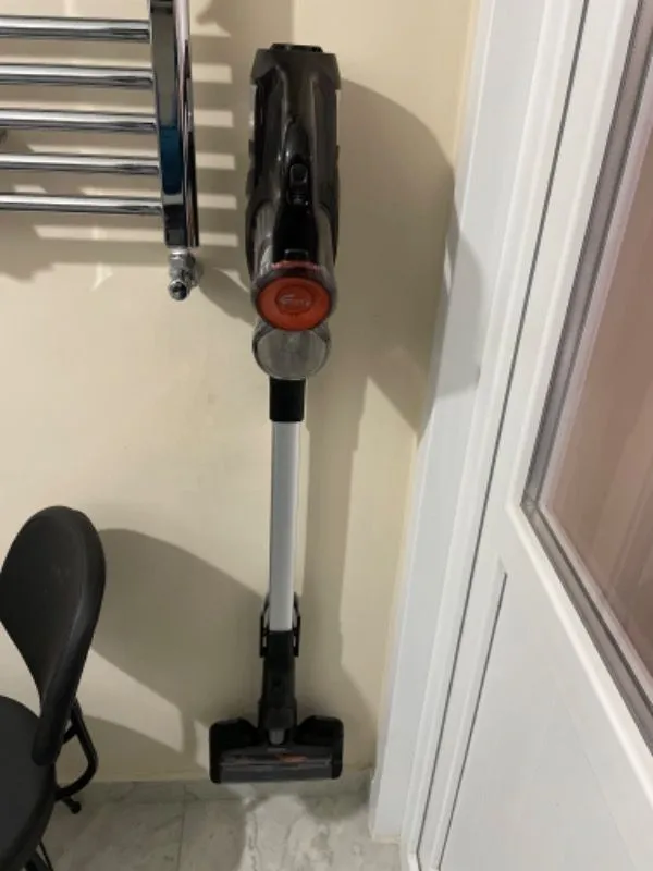 Philips XC7040/01 SpeedPro Max 25.2 V Dikey Şarjlı Süpürge