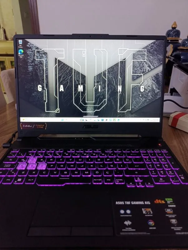 Asus TUF Gaming A15 FA506NCG-HN186W AMD Ryzen 7 7445HS 16GB 512GB SSD RTX3050 Windows 11 Home 15.6″ Taşınabilir Bilgisayar