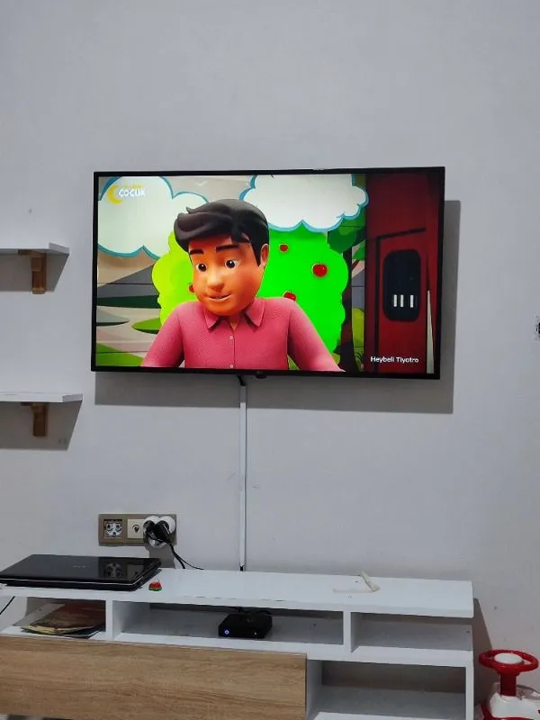 Next YE-43020G6 43″ 109 Ekran Uydu Alıcılı Full HD LED TV