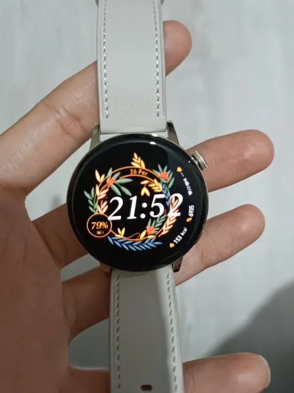 Huawei Watch GT 3 Elegant 42MM – Beyaz AMOLED Ekranlı Sağlık Takibi Özellikleri ile Akıllı Saat