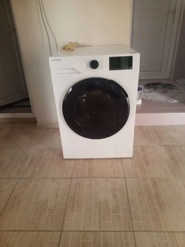 Grundig Gpwm 91624 9 kg Yıkama Kapasiteli Çamaşır Makinesi A Enerji Sınıfı 1000 Devir Hızı