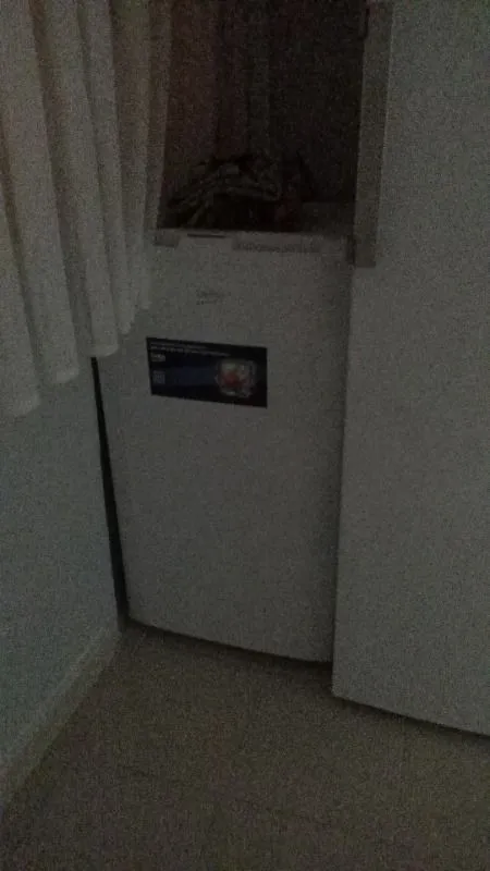 Beko 7043 MB 4 Bölmeli Dikey Derin Dondurucu 117 lt E Enerji Sınıfı Çekmeceli Tasarım