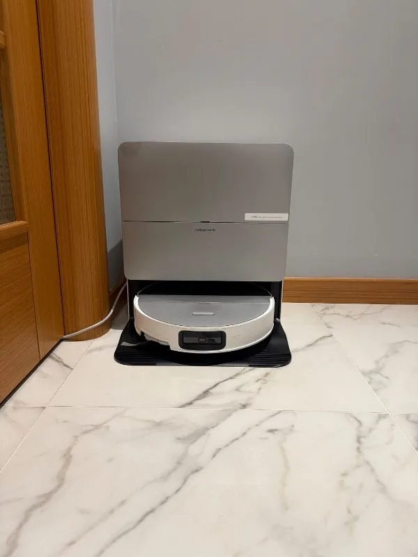 Roborock Saros 20 Sonic Akıllı Robot Süpürge 36.000 Pa – Beyaz