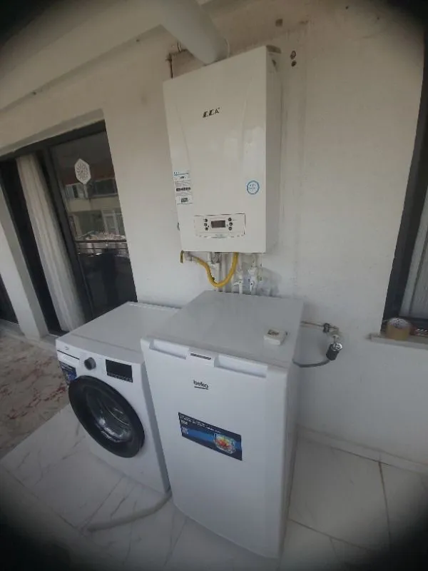 Beko 7043 MB 4 Bölmeli Dikey Derin Dondurucu 117 lt E Enerji Sınıfı Çekmeceli Tasarım