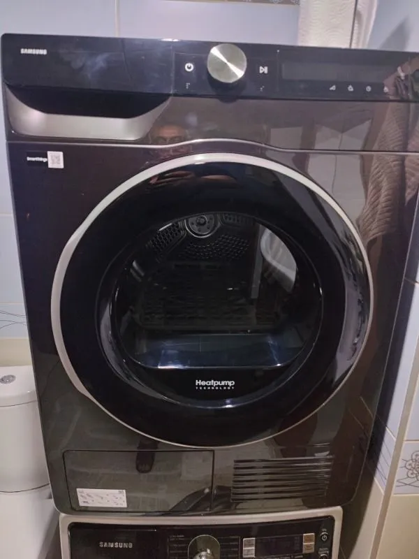 Samsung 9 kg A+++ Isı Pompalı Siyah Çamaşır Kurutma Makinesi Çocuk Kilidi Özelliğiyle