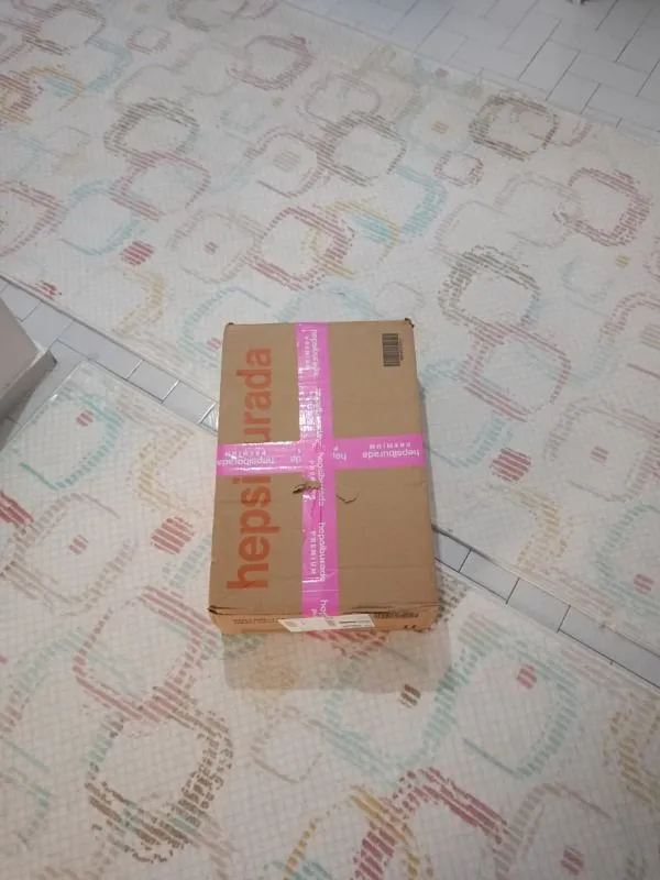Lenovo LOQ AMD Ryzen 7 7435HS 16GB 512GB SSD RTX4050 Freedos 15.6″ Taşınabilir Bilgisayar 83JC006BTR
