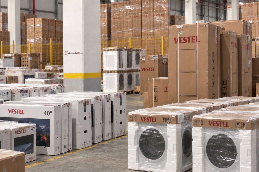 Philips 6000 Serisi Kablosuz Dikey Süpürge, PowerCyclone 11, Aqua Modül ile Kolay Mop, TriActive, XC6557/01