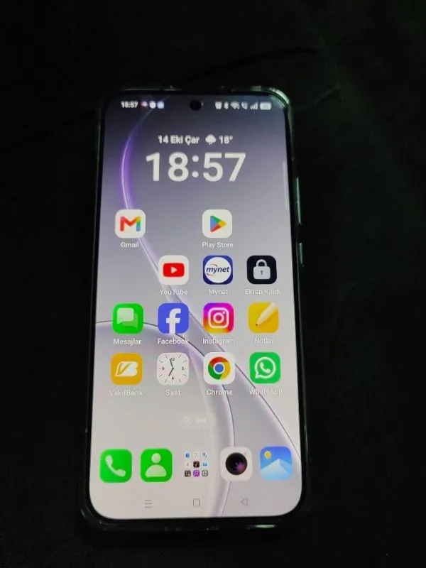 Oppo Reno15