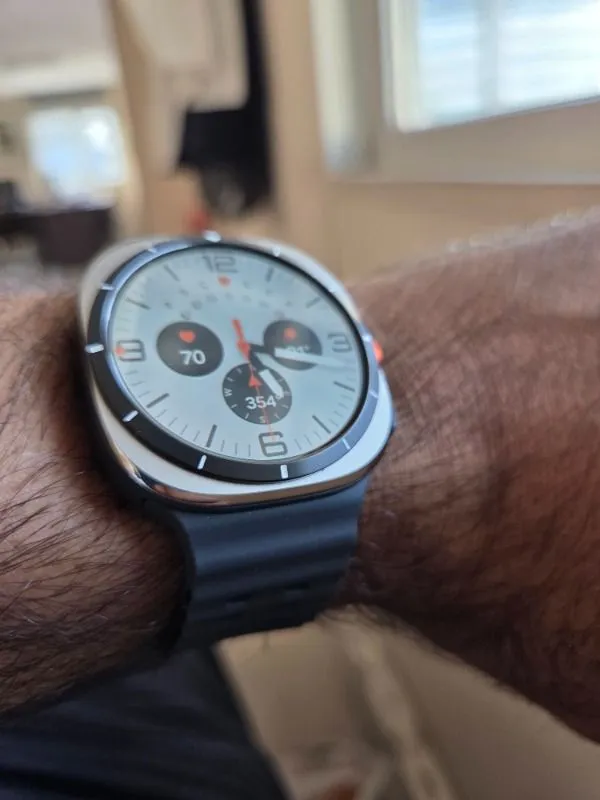 Samsung Galaxy Watch Ultra 2025 Akıllı Saat Titanyum
