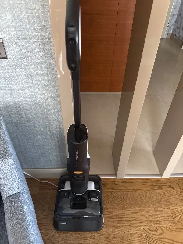 Roborock F25 Ace Islak Kuru Akıllı Dikey Süpürge – Siyah