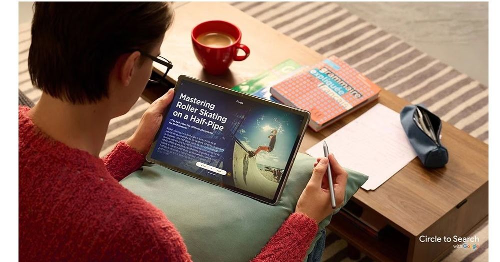 Lenovo Idea Tab Pro 12.7 inç 3K UHD Mat Edition 8GB Ram 128GB Hafıza Luna Gri Tablet (ZAE50038TR)