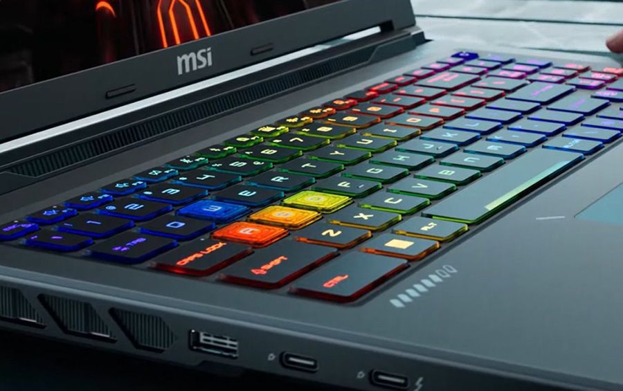 MSI CROSSHAIR 16 MAX HX E2WGXK-043TR Intel Core Ultra 9 275HX 32GB 1TB SSD RTX 5070 Windows 11 Home 16" Taşınabilir Bilgisayar
